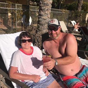 Meet your Posher, Ine